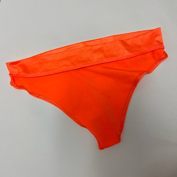 NWOT ⚜️🧡⚜️ Laina Rauma lime color High Jump bikini bottom - Picture 17 of 17